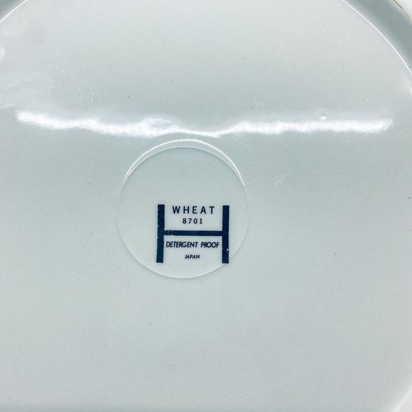 Vintage Japan Autumn Wheat 8701 with Blue Flowers Circular 11.5” Platter - Picture 8 of 8